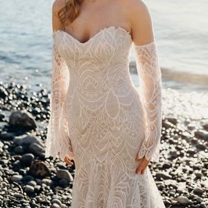 Lis Simon Strapless Vintage Lace Wedding Dress